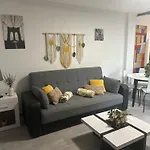 Espectacular Loft Con Piscina Comunitaria Junto Al Mar Malaga